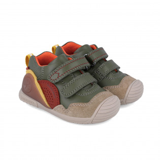 First steps sneakers...
