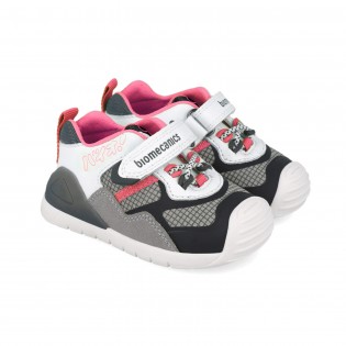 First steps sneakers...