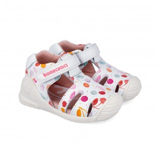 Sandalias para niña...