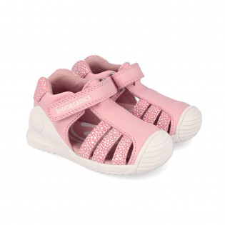 Sandalias de niña primeros...