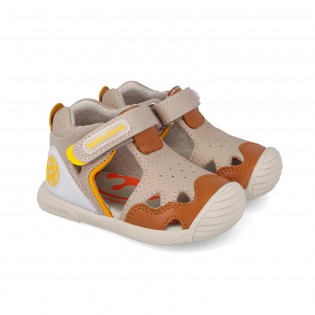 Sandalias para primeros...
