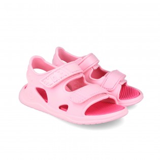 Sandalias de playa y...