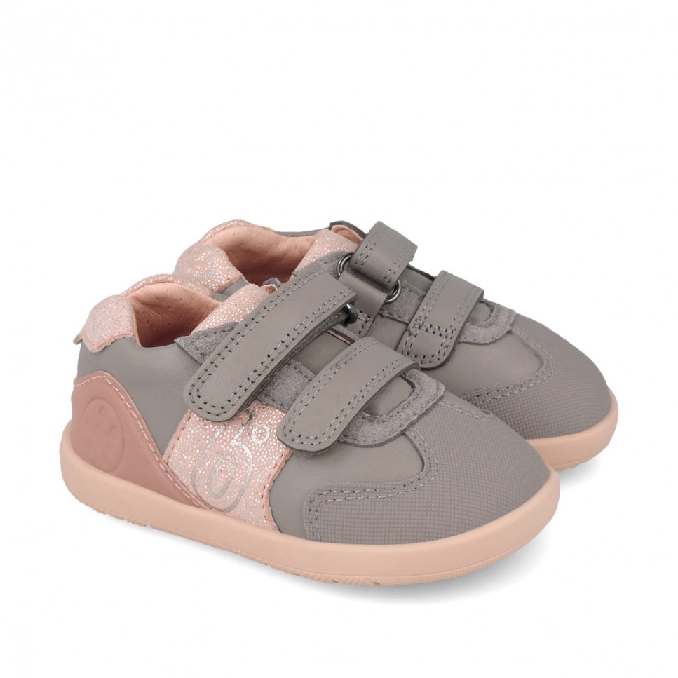 Zapatillas Barefoot grises para primeros pasos de niña 261165-C154