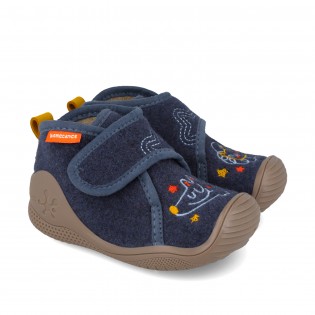 Natural-flex slippers...